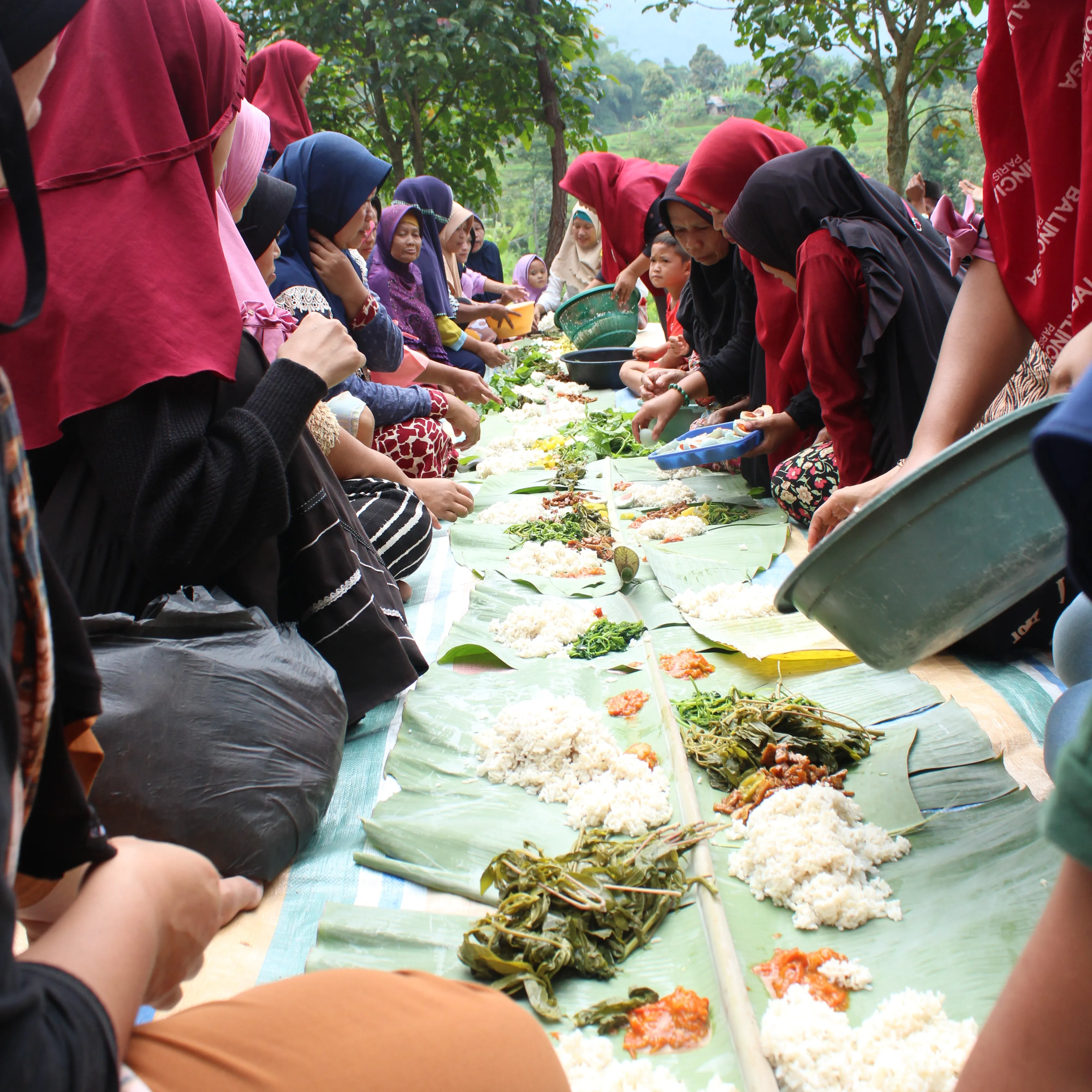 Kegiatan Foodbank of Indonesia bersama anak-anak